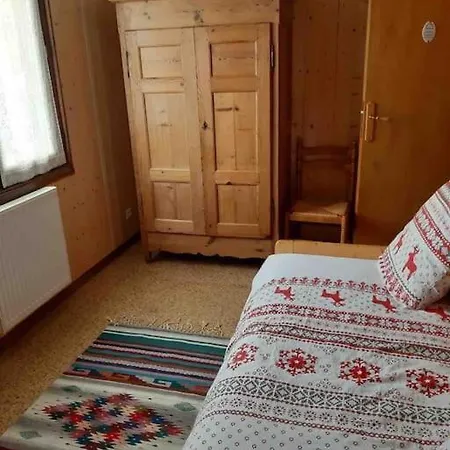 Sirolane, Chalet Au Bord Des Pistes Au Sauze *