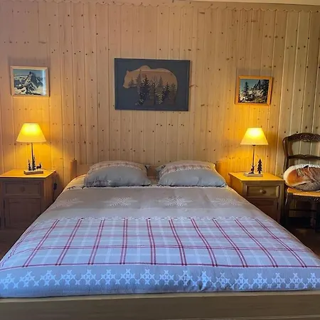Sirolane, Chalet Au Bord Des Pistes Au Sauze Chalet