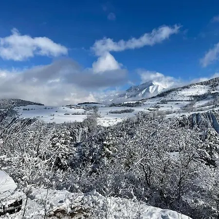 Sirolane, Chalet Au Bord Des Pistes Au Sauze Enchastrayes